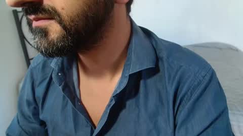 Giov online show from 10-18-25, 08:48