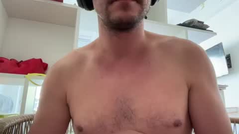 Under  Huge cock with beautiful uncut foreskin online show from 02-17-25, 05:43