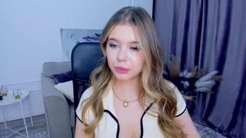 Alice online show from 03-01-25, 02:55