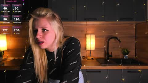 Im online every day 1700 GMT-4 online show from 02-07-25, 10:20