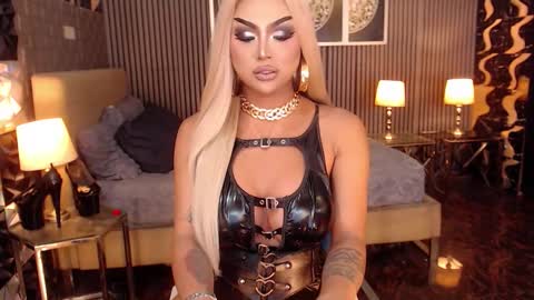 Snapshot of unforgettablebrianna chatting on 03-15-26, 07:58 BRIANNA online show from 03-15-26, 07:58