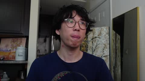 wang online show from 12-09-24, 07:39