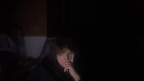 Snapshot of unholy_heat chatting on 12-01-25, 11:54 Anri online show from 12-01-25, 11:54