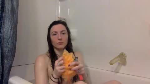 Lola Moonstone online show from 02-06-26, 05:38