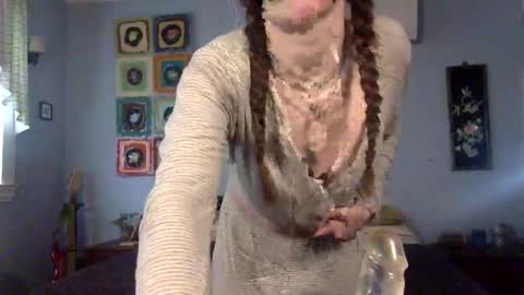 Lola Moonstone online show from 02-14-26, 04:04