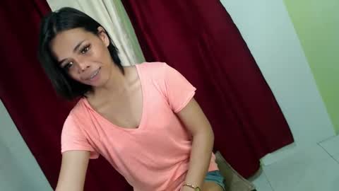 unknown_trans18 online show from 12-08-24, 01:56