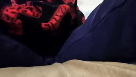 unknownuser414606 online show from 11-30-25, 04:33