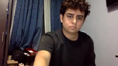 Snapshot of unlimitedfantasy chatting on 02-15-25, 06:02 Thiago online show from 02-15-25, 06:02