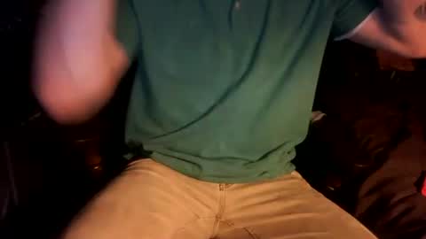 untouchableace84 online show from 12-23-25, 01:47