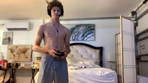 Snapshot of unverifiedbwc chatting on 02-09-25, 02:50 Stepbro online show from 02-09-25, 02:50