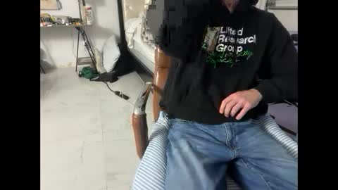 Snapshot of unverifiedbwc chatting on 02-28-25, 11:47 Stepbro online show from 02-28-25, 11:47