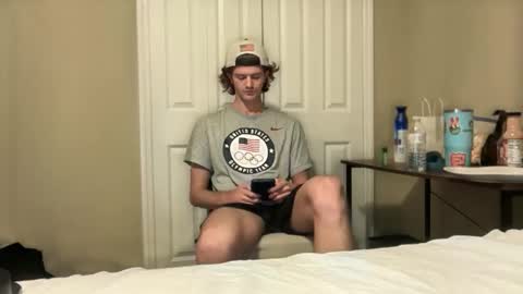 Snapshot of unverifiedbwc chatting on 10-28-25, 12:30 Stepbro online show from 10-28-25, 12:30