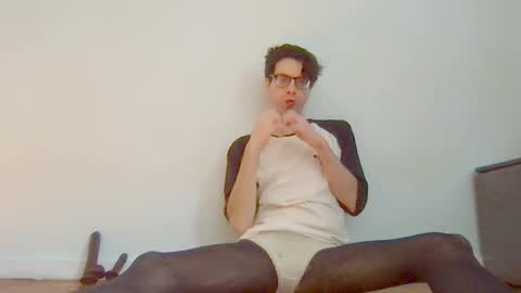 deaf mute boy online show from 10-22-25, 06:51