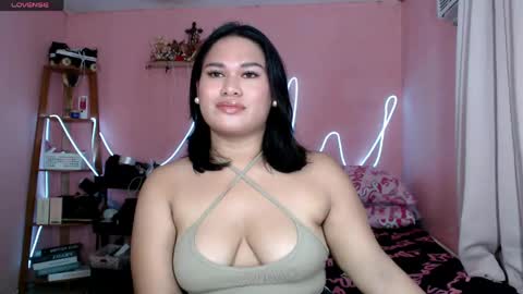 Snapshot of ur_baby_rebbecca chatting on 06-07-26, 11:25 SINGLE online show from 06-07-26, 11:25