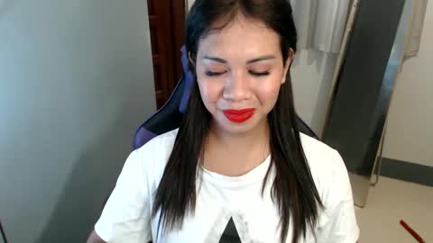 Vee online show from 01-01-25, 05:54