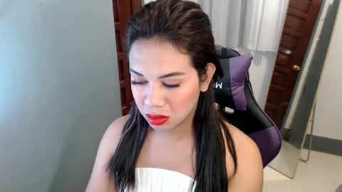 Vee online show from 01-03-25, 03:16