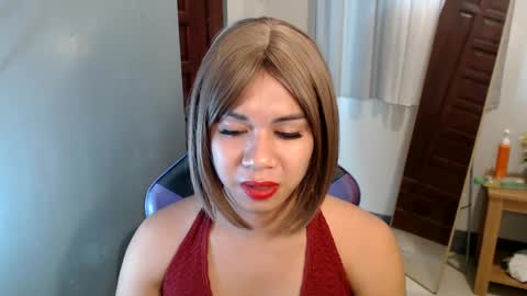 Vee online show from 01-27-25, 06:20