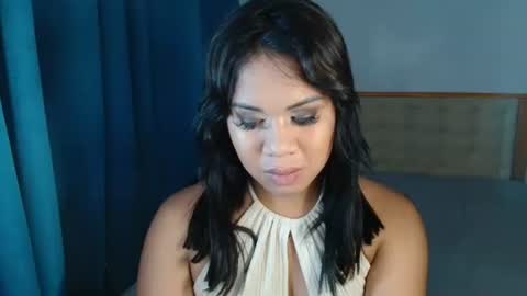 Vee online show from 10-04-25, 03:48