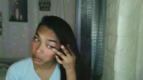 ur_dazzlingmorenaxx online show from 12-05-25, 03:26