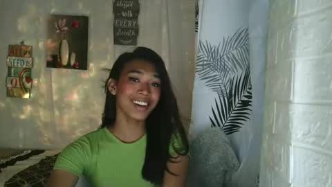 ur_dazzlingmorenaxx online show from 02-06-26, 02:27