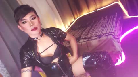 MISS ANNA online show from 12-04-25, 01:59