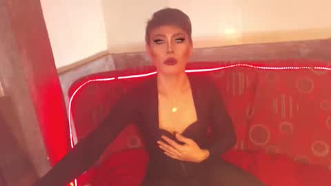 MISS ANNA online show from 03-17-26, 05:11