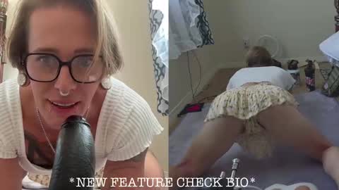 Snapshot of ur_goddess_daylee chatting on 10-26-25, 08:04 Goddess online show from 10-26-25, 08:04