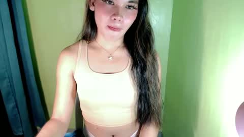 QUEENSY online show from 03-11-25, 05:27