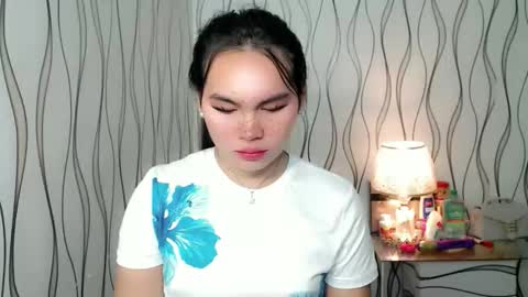 QUEENSY online show from 11-23-25, 11:15