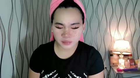 QUEENSY online show from 02-07-26, 01:53