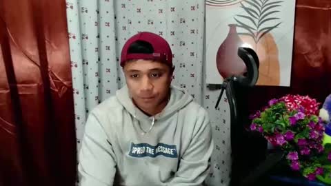 Snapshot of ur_pinoydave chatting on 12-02-24, 07:27 Dave online show from 12-02-24, 07:27