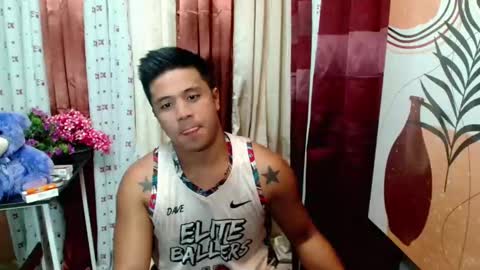 Snapshot of ur_pinoydave chatting on 02-26-25, 03:08 Dave online show from 02-26-25, 03:08