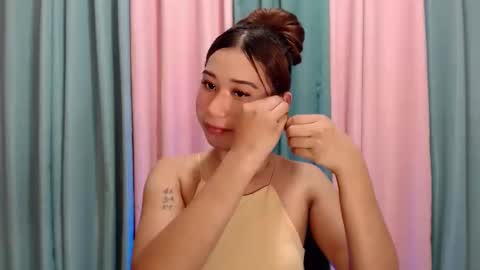 ur_rianlover online show from 11-27-25, 09:00