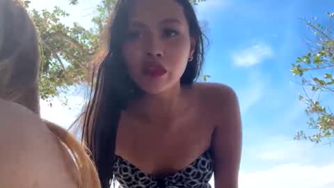 BARBIE- DONT FORGET TO FOLLOW ME AND GIVE ME THUMBS UP online show from 01-05-25, 04:47