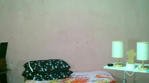 ur_sexybabe_ehra online show from 02-08-25, 04:57