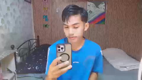 Snapshot of ur_shan21 chatting on 09-22-25, 10:39 ur_shan21 online show from 09-22-25, 10:39