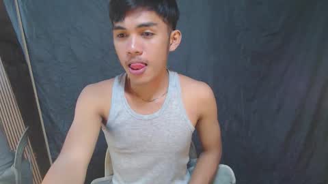 Snapshot of ur_shan21 chatting on 09-25-25, 06:44 ur_shan21 online show from 09-25-25, 06:44