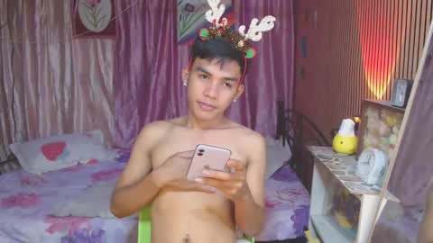 Snapshot of ur_shan21 chatting on 12-16-25, 03:22 ur_shan21 online show from 12-16-25, 03:22