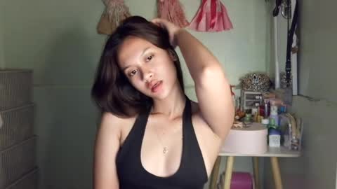 Snapshot of ur_sinfulangel chatting on 07-20-26, 04:42 lovelyangel online show from 07-20-26, 04:42