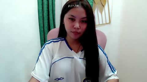 ur_small_girl online show from 11-14-25, 12:59