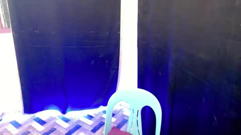 Snapshot of ur_ugly_princess chatting on 12-01-25, 04:12 chesca online show from 12-01-25, 04:12