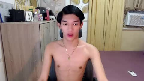 urasian_john20 online show from 07-21-26, 07:32