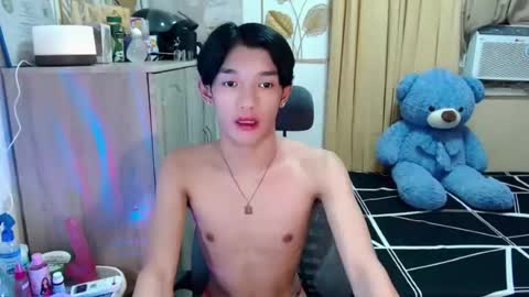 urasian_john20 online show from 07-27-26, 08:43