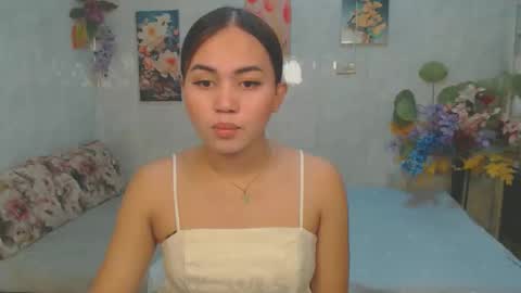 Snapshot of urasian_kat chatting on 05-06-26, 04:01 urasian_kat online show from 05-06-26, 04:01