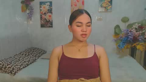 Snapshot of urasian_kat chatting on 05-09-26, 10:15 urasian_kat online show from 05-09-26, 10:15
