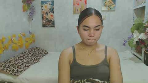 Snapshot of urasian_kat chatting on 06-05-26, 06:57 urasian_kat online show from 06-05-26, 06:57