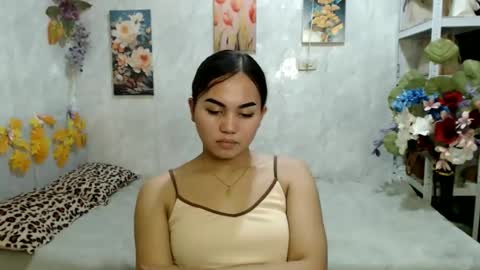 Snapshot of urasian_kat chatting on 06-11-26, 03:04 urasian_kat online show from 06-11-26, 03:04