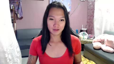 NEWRA  ALLISON online show from 03-11-25, 02:21