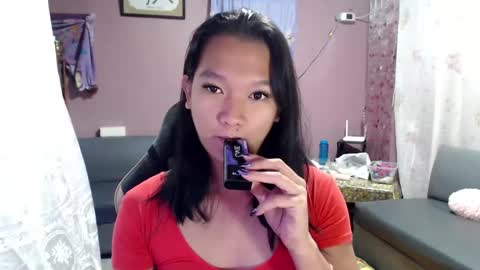 NEWRA  ALLISON online show from 03-11-25, 05:13