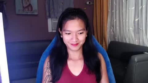 NEWRA  ALLISON online show from 11-05-25, 08:09